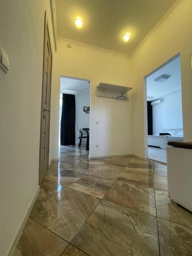 Vip Apartment Karl Marks Avenue Kryvy Rih Buitenkant foto